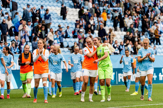 Malmö FFs spelare jublar