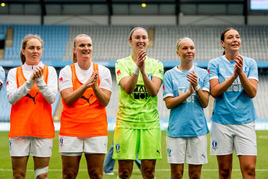 Malmö FFs spelare jublar