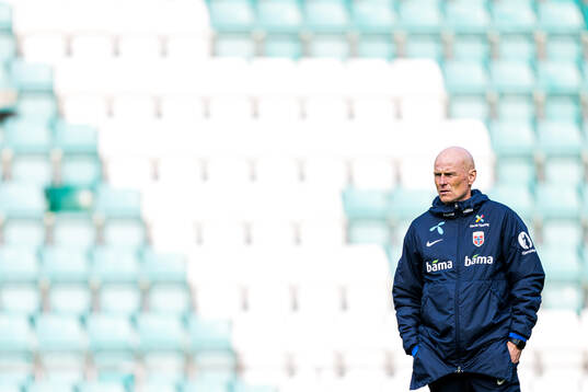 Head coach Ståle Solbakken of the Norwegian national