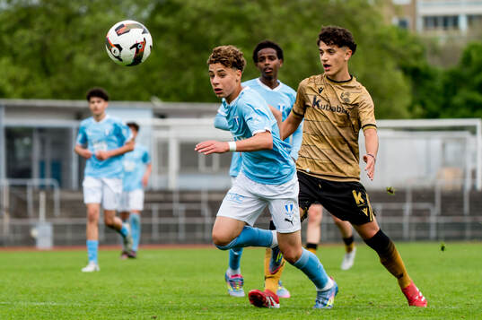 Malmö FFs Maarrouf Abdou och Real Sociedads Hegoi Cid