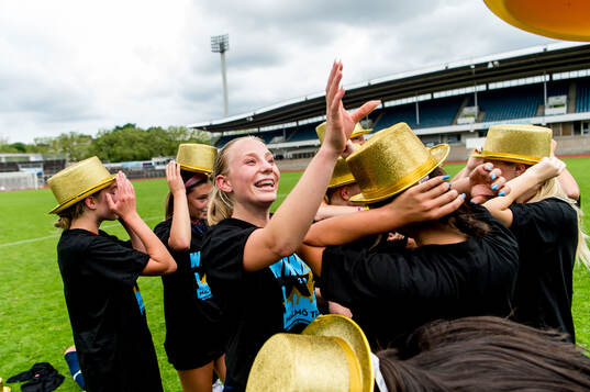 LA Breakers spelare jublar