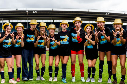 LA Breakers spelare jublar