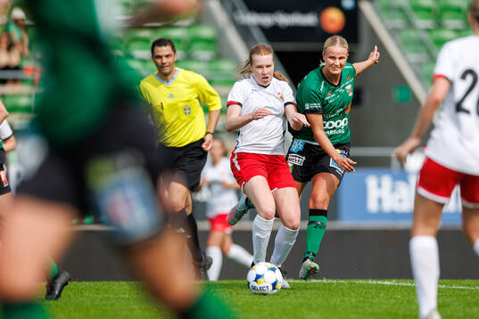 Askims Alice Hjort och Varbergs Moa Ivarsson