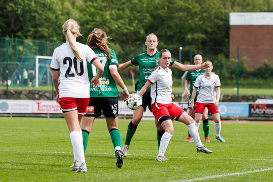 Askims Sofia Svensson och Varbergs Lilly Borgman