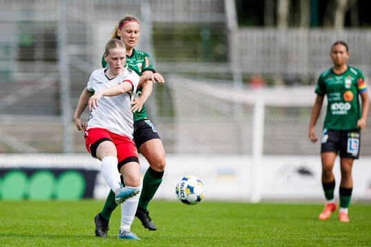 Askims Josefine Öhrnell och Varbergs Evelina Bengtsson