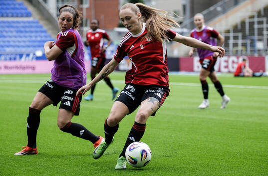 Piteås Josefin Johansson och Asla Johannesen