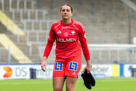 IFK Norrköpings målvakt Caroline Delisle deppar