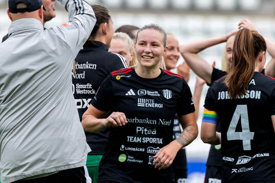 uPiteås Selina Henriksson jublar