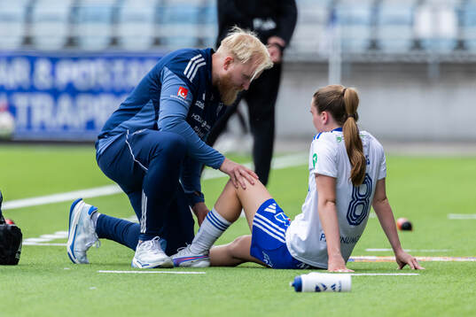 IFK Norrköpings Carrie Jones får vård
