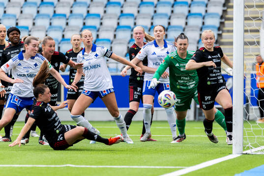 Piteås spelare och IFK Norrköpings spelare