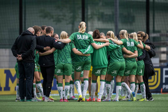 Hammarbys spelare samlas