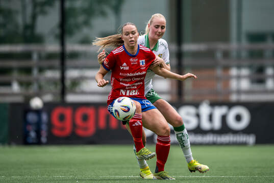 Vittsjös Hanna Ekengren och Hammarbys Emilie Bragstad