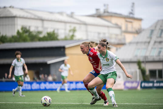 Vittsjös Olivia Wänglund och Hammarbys Smilla Vallotto