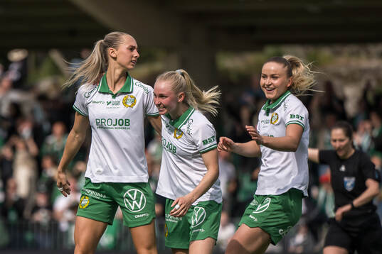 Hammarbys Ellen Wangerheim jublar