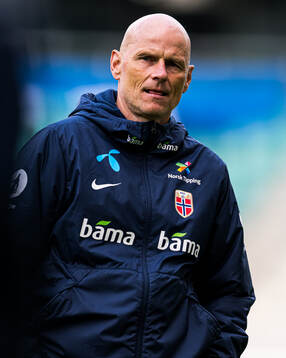 Head coach Ståle Solbakken of the Norwegian national
