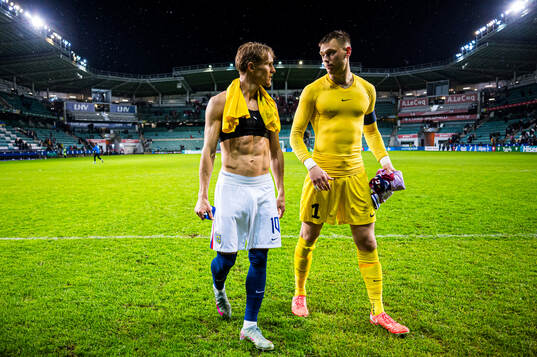 Martin Ødegaard of Norway and goalkeeper Karl Hein of