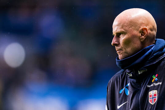 Head coach Ståle Solbakken of Norway
