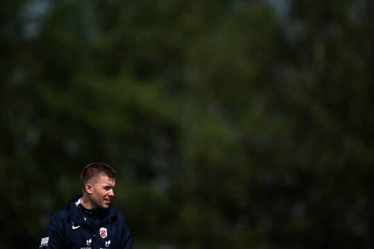 Head coach Even Sel of the Norwegian under-19 national