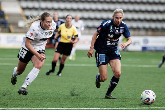 Häckens Alice Bergström och Linköpings Jonna Andersson
