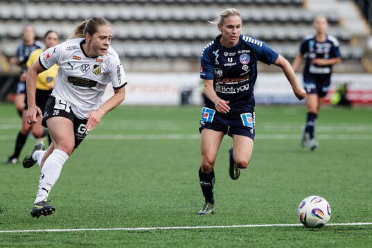 Häckens Alice Bergström och Linköpings Jonna Andersson
