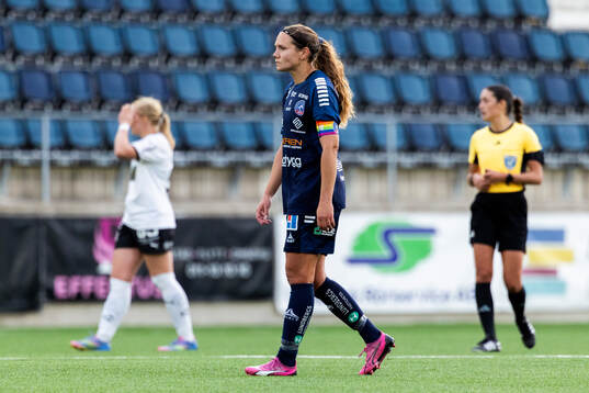 Linköpings Emma Lennartsson deppar
