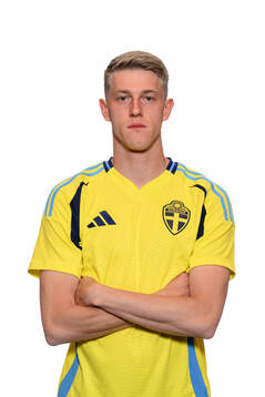 Alexander Bernhardsson of the Swedish men's national