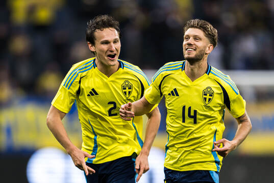 Hjalmar Ekdal and Anton Salétros of Sweden celebrating the