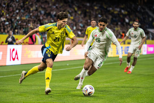Besfort Zeneli of Sweden and Fares Chaibi of Algeria