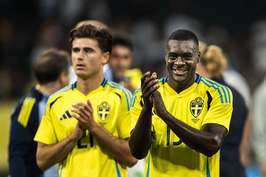 Ken Sema of Sweden celebrating