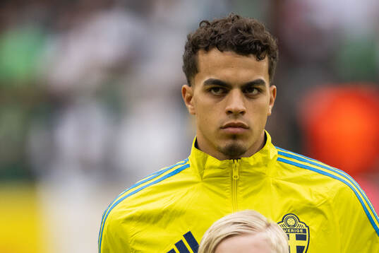 Yasin Ayari of Sweden