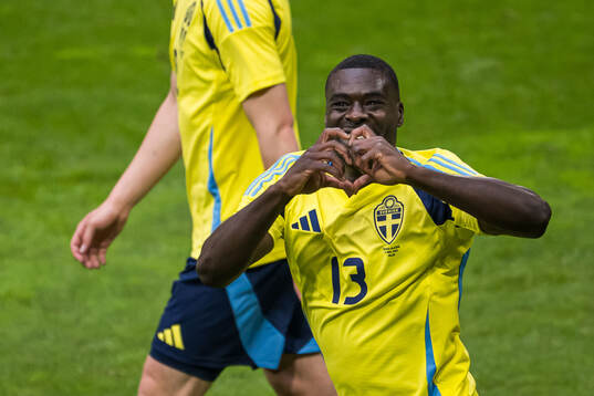 Ken Sema of Sweden celebrates
