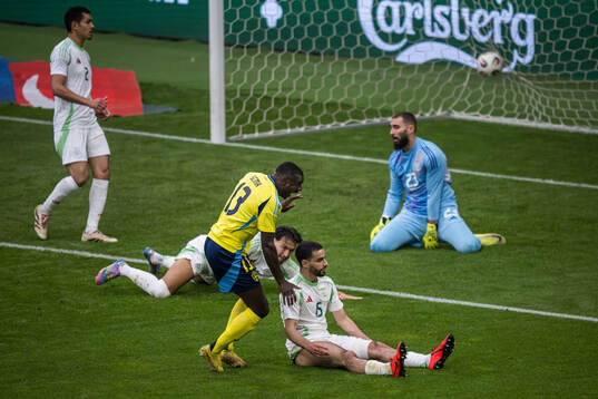 Ken Sema of Sweden celebrating the 1-0 goal against Ramiz