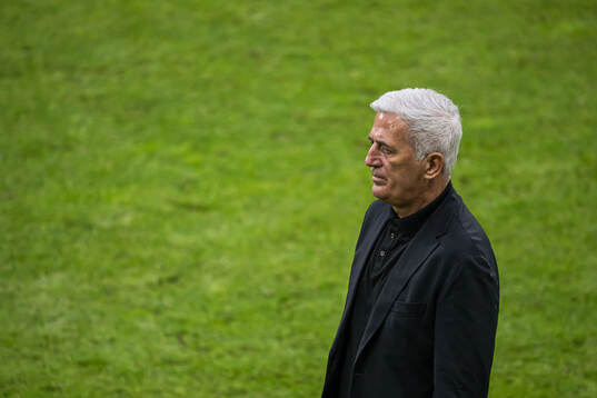 Head coach Vladimir Petkovic of Algeria