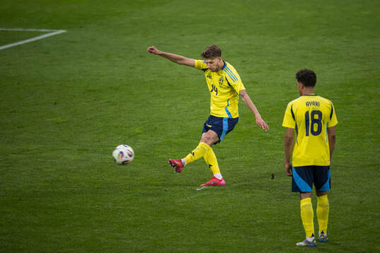Anton Salétros of Sweden scores the 4-0 goal