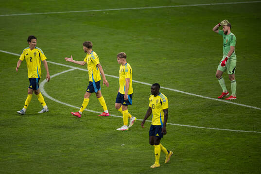 Hjalmar Ekdal, Anton Salétros, Daniel Svensson, goalkeeper