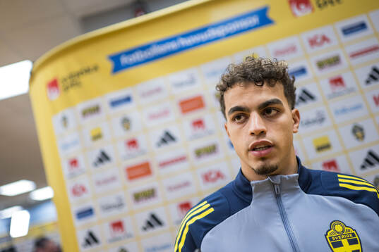 Yasin Ayari of Sweden