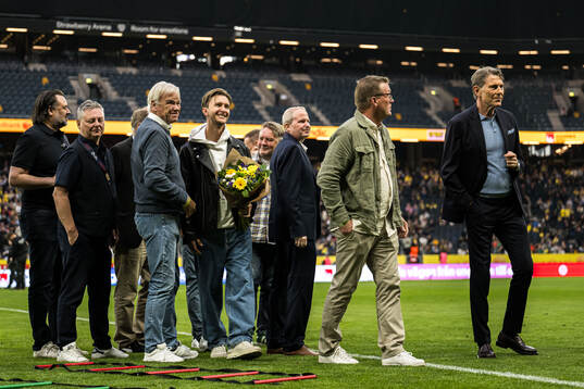 Kristoffer Olsson and Håkan Ericson, head coach from the