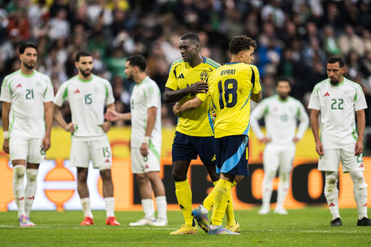 Ken Sema and Yasin Ayari of Sweden