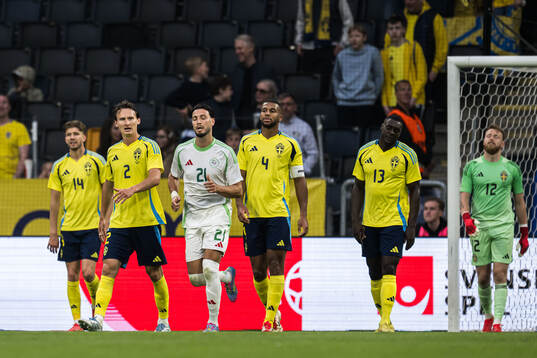 Anton Salétros, Hjalmar Ekdal, Isak Hien, and Ken Sema of