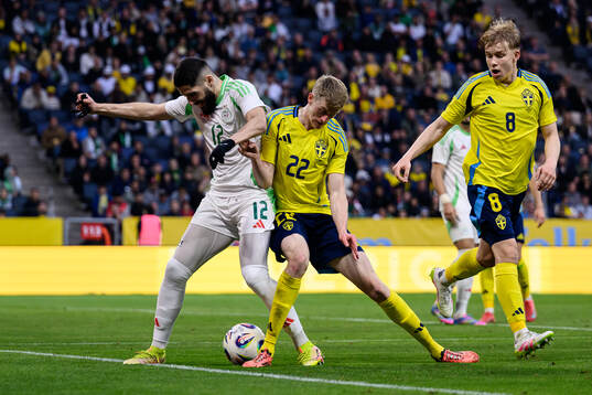 Yassine Benzia of Algeria and Alexander Bernhardsson of