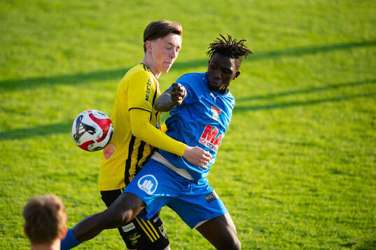 v Gustav Persson i matchen i division 2 mellan IFK