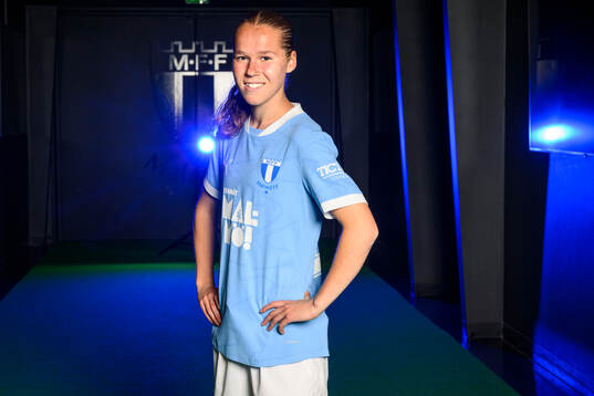 Malmö FF presenterar Karoline Olesen som ny spelare