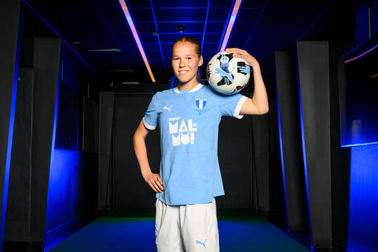 Malmö FF presenterar Karoline Olesen som ny spelare