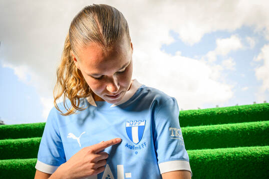 Malmö FF presenterar Karoline Olesen som ny spelare