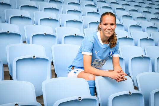Malmö FF presenterar Karoline Olesen som ny spelare