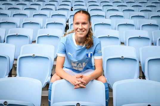 Malmö FF presenterar Karoline Olesen som ny spelare