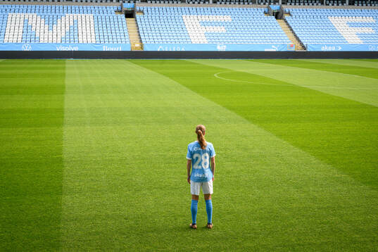 Malmö FF presenterar Karoline Olesen som ny spelare