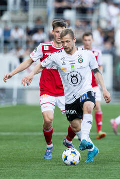 Sandvikens IFs Filip Olsson och Örebros Erik Andersson