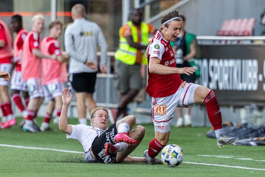 Örebros Oskar Käck och Sandvikens IFs Oscar Sjöstrand