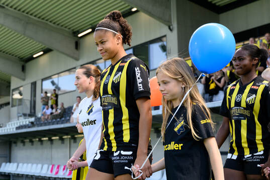 Häckens Felicia Schröder